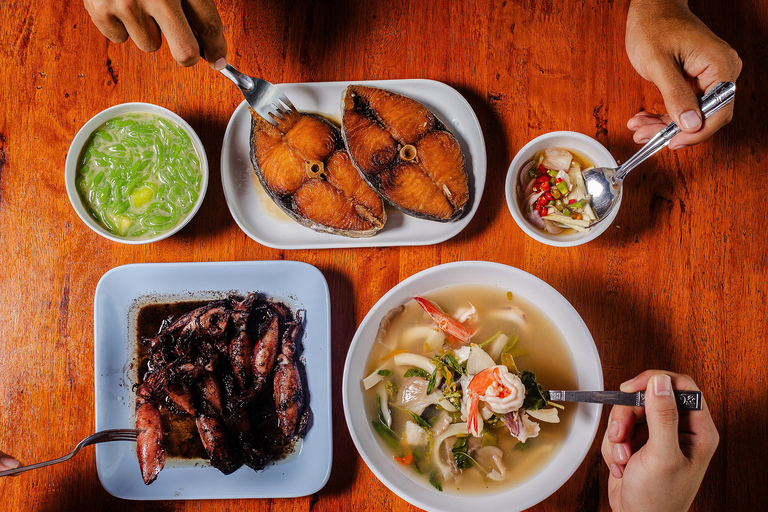 Pattaya Bites Food Tour with 14+ Tastings