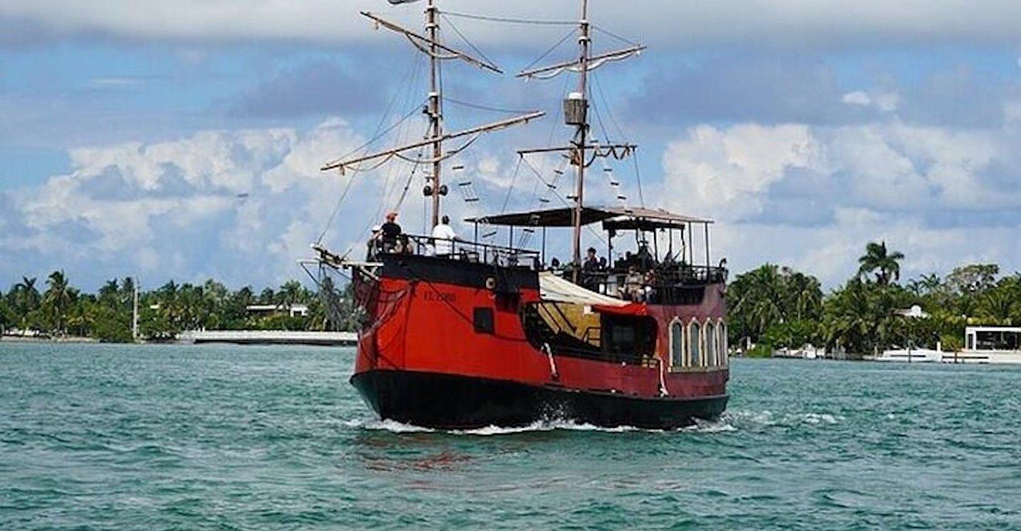 Miami Skyline & Celebrity Homes Pirate Boat Cruise photo 11