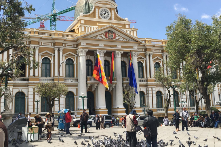 TOUR A PIEDI DELLA CITTÀ