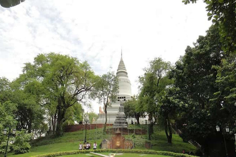 Phnom Penh: Mekong Sunset Cruise & City by Night Tour