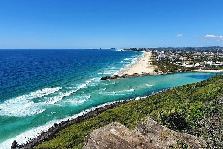 From Brisbane: Private Gold Coast Tour with Meal and Skywalk