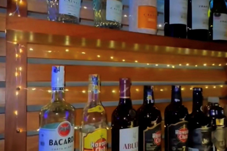 Santa Cruz: Experience the Best Nightlife Party at El Bongo