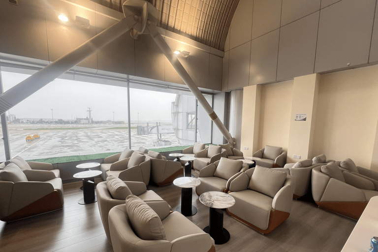 Beijing: Daxing International Airport CHUM Lounge Access Main Terminal Domestic Departure: CHUM VIP Lounge