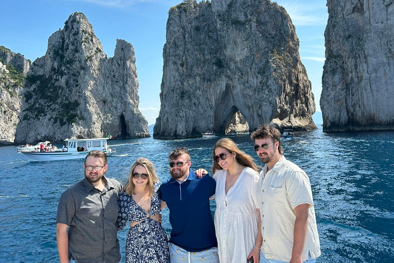 From Sorrento: Full-Day Boat Tour to Capri with Drinks