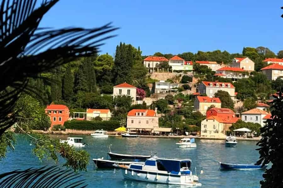 Dubrovnik/Cavtat: Halbtägige Bootstour zu den Highlights der Elaphiten. Foto: GetYourGuide