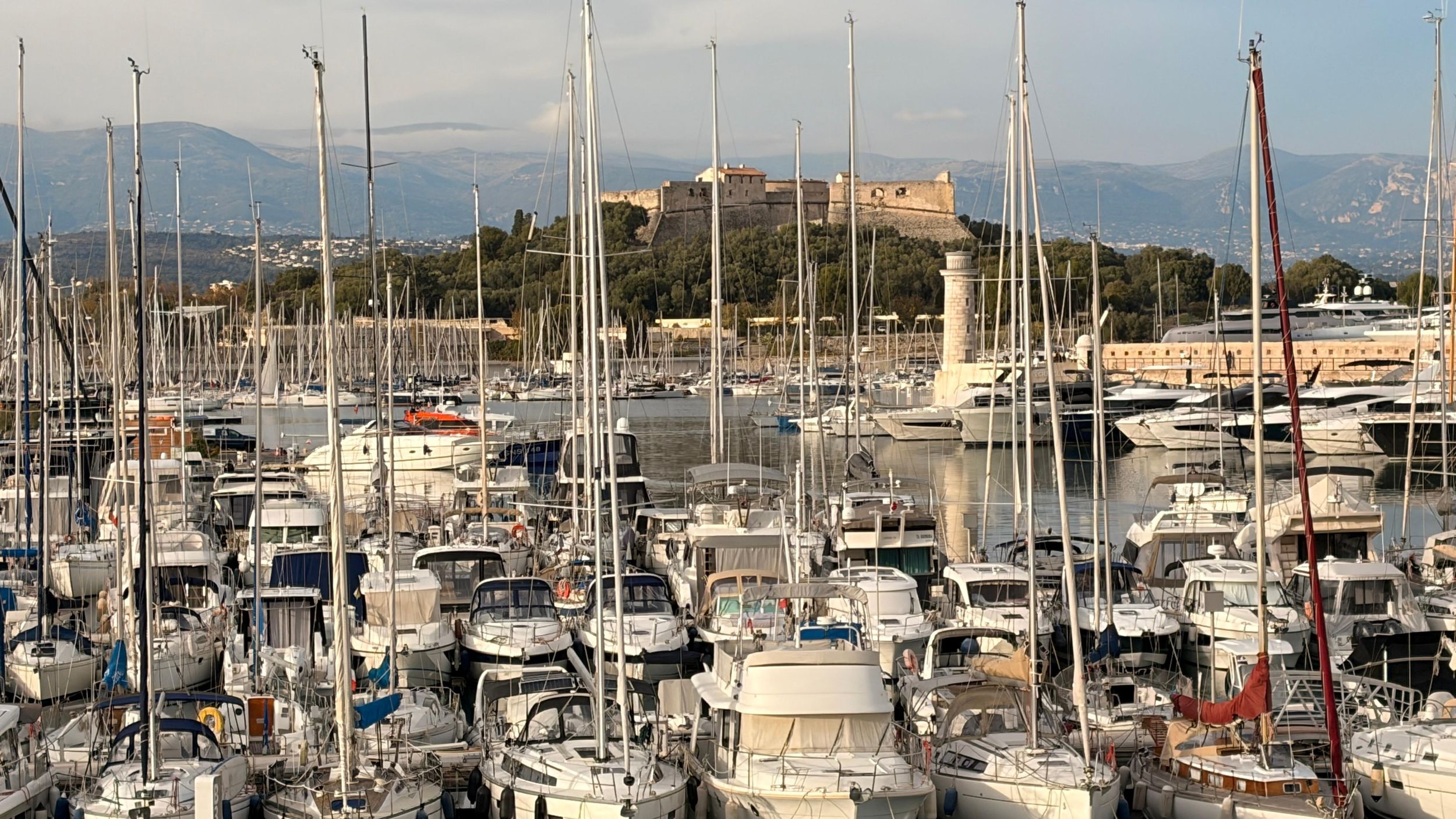 Französische Riviera von Nizza nach Cannes private Tour