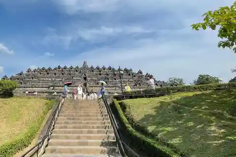 Yogyakarta: Borobudur & Prambanan, Mt Merapi, Ramayana Dance