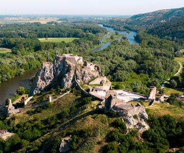 Bratislava: Passeio de barco de ida e volta ao Castelo de Devín