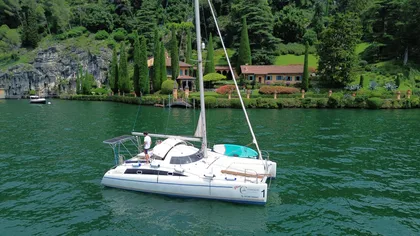 4-stündige Katamaran-Tour auf dem Comer See – Best Boat Hire & Cruise 4-stündige Katamaran-Tour auf dem Comer See – Best Boat Hire & ...