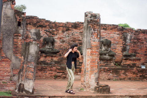 Desde Bangkok: tour económico por lo más destacado de AyutthayaLa antigua plaza Siam