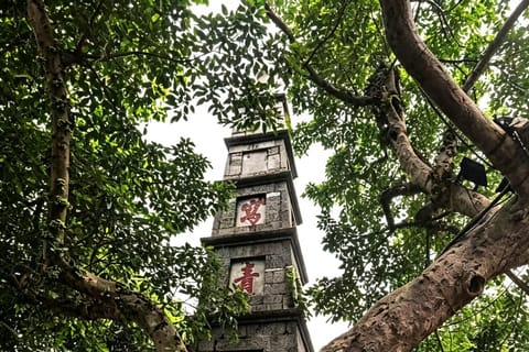 Hanoi: Literary Walking Tour with Local Guide - Image 2