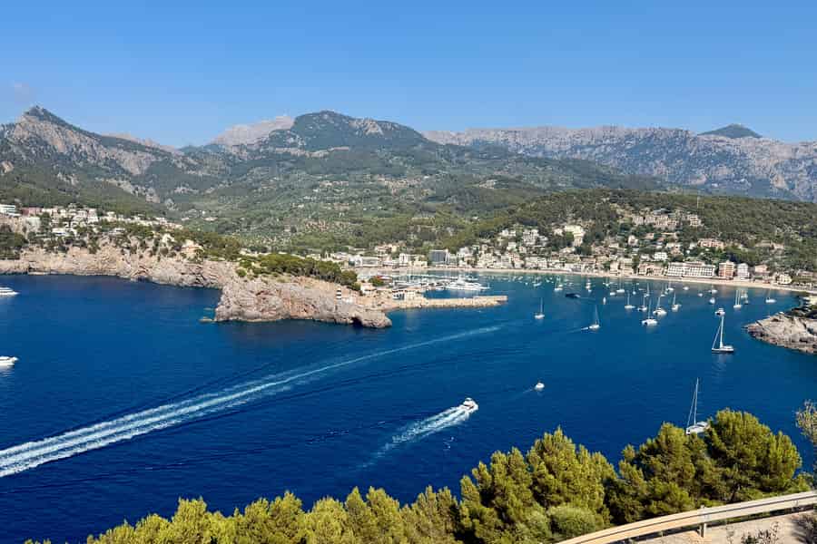 VIP-Tour nach Valldemossa & Soller: Am Tag oder bei Sonnenuntergang (max. 8 Personen). Foto: GetYourGuide VIP-Tour nach Valldemossa & Soller: Am Tag oder bei Sonnenuntergang (max. 8 Personen). Foto: GetYourGuide