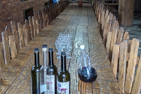 Gonio Makhuntseti Wasserfall Lokale Familie WeinverkostungMakhuntseti
