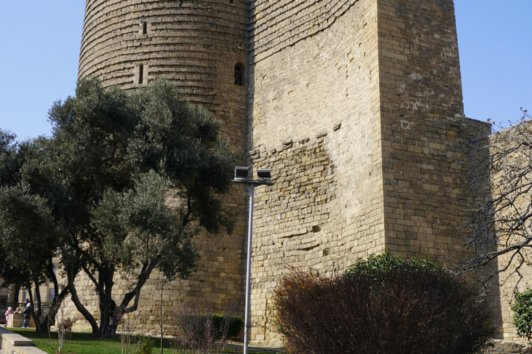 Baku: Old City Walking Tour with Vintage Photos
