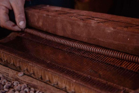 Cusco: Artisanal Creativity Workshop