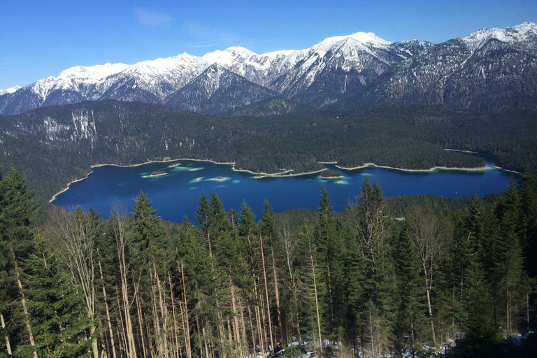 Escursione in treno sulla Zugspitze, la montagna più alta della Germania