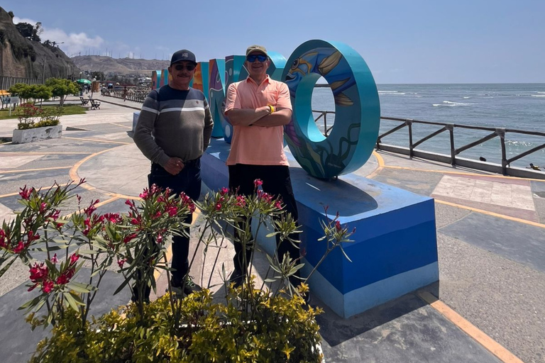 Lima: Private Tour of Barranco, La Herradura, and the Pachacámac Sanctuary