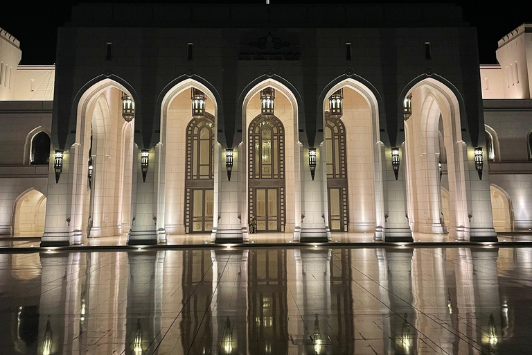 Muscat: Mosque, Opera, and Old Muscat Eco EV Evening Tour