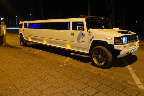 Gdansk VIP Party: Exklusiv 3- eller 5-timmars Hummer Limo-tur