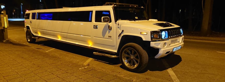Soirée VIP à Gdansk : Visite exclusive de 3 ou 5 heures en limousine Hummer