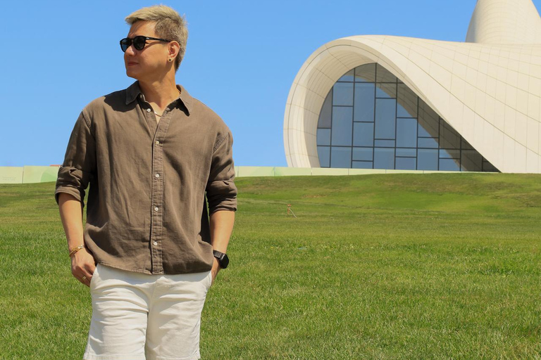 Baku: Heydar Aliyev Center Photoshoot (Flying Dress Option)