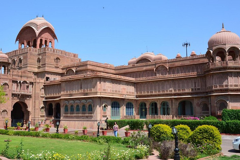 Jaipur & Bikaner: 3-Day Rajput Sightseeing Tour Tour without Accommodation