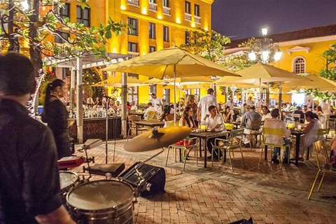 Cartagena: Tour privado pelos bares de salsa com guiaCartagena: Tour privado por bares de salsa com guia