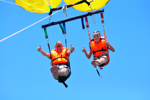 Puerto Plata: Parasailing from Playa Dorada Parasailing + Hotel Pickup