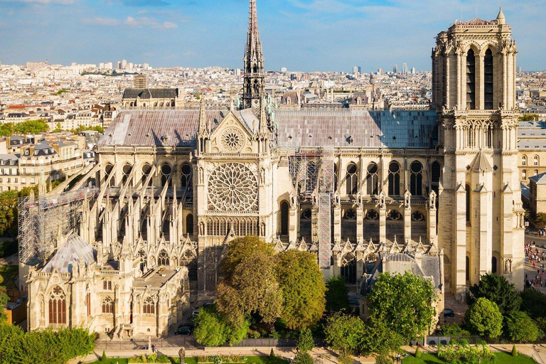 Paris: Notre Dame Cathedral Guided Tour with Free Entry
