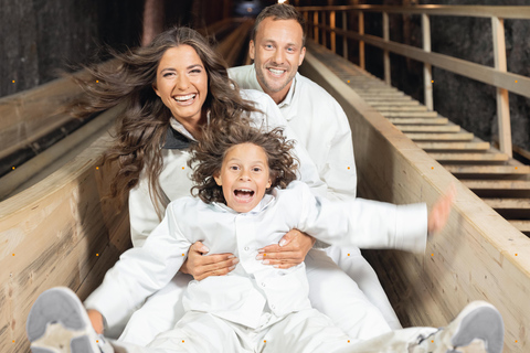 全包之旅：阿尔特奥塞盐矿（含接驳车）奥尔塔斯阿尔特奥塞盐矿全包之旅：接驳车和盐矿