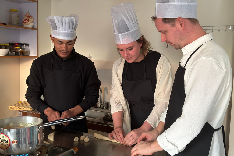 Clase de Cocina y Elaboración de Momo en Katmandú