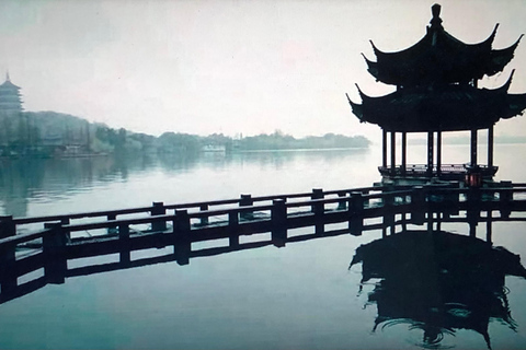 جولة خاصة شاملة كلياً في أبرز معالم مدينة شنغهايAll Inclusive Tour