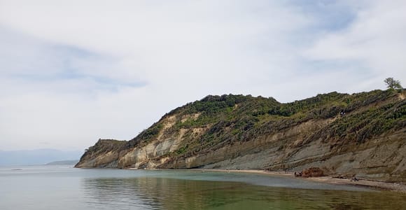 Explore Cape of Rodon, Preza Castle, with SUV from Tirana