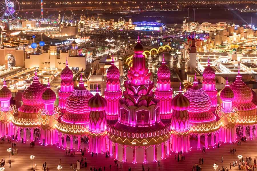Dubai: Global Village – Eine Welt voller Wunder. Foto: GetYourGuide Dubai: Global Village – Eine Welt voller Wunder. Foto: GetYourGuide
