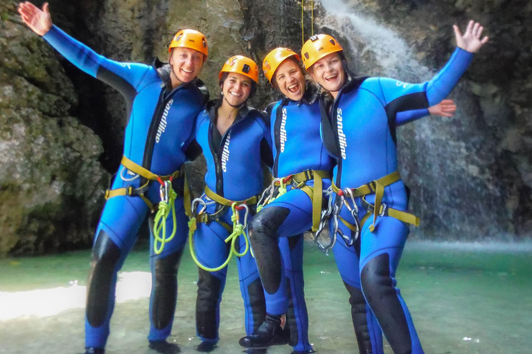 Aventure Bovec : Canyoning dans le parc national du TriglavBovec : canyoning dans le parc national du Triglav