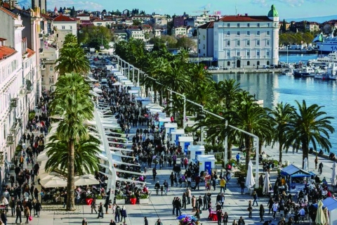 Split Découvrez la ville vieille de 1700 ans : Jeu d'évasion en plein air