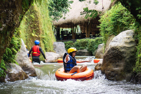 Ubud : Aventure de descente de rivière en chambre à air avec déjeunerExcursion en tubing et terrasse rizicole avec transfert