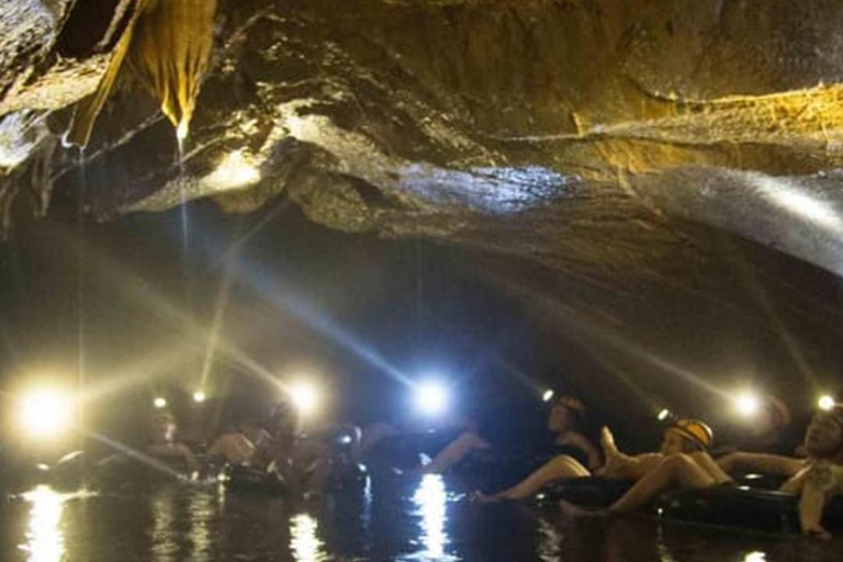 فانغ فينغ: الطيران المظلي، قوارب الكاياك، الانزلاق على الحبل، جولة البحيرة الزرقاء رقم 1فانغ فينغ: 