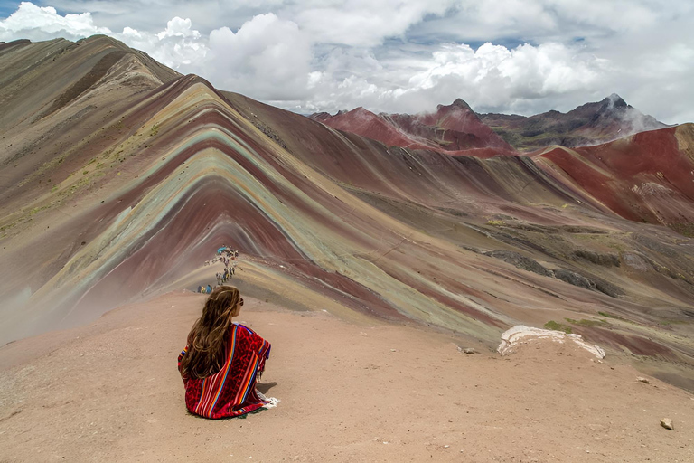 Rainbow Mountain and Red Valley Full-Day Tour with Guide