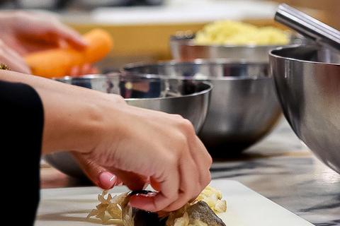 Lisbon: Portuguese Cooking Class with Wine Tasting