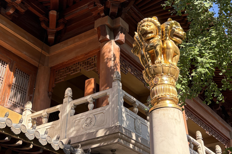 上海：饺子烹饪课和静安寺之旅饺子烹饪课和静安寺之旅（含接送服务）