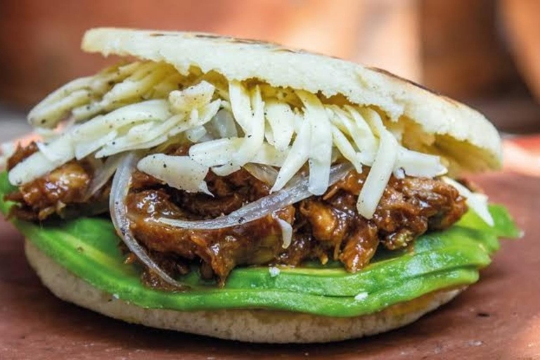 Bogotá: Traditional Home Cooking Class with a Local Private class