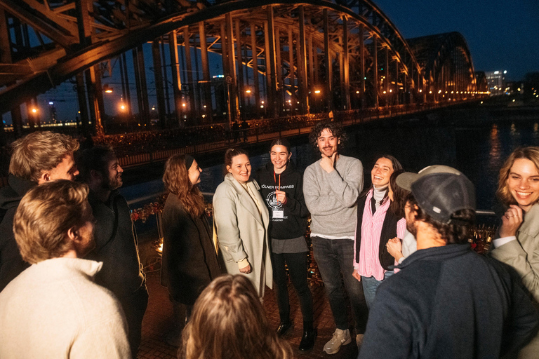 Köln: Kölner Dom &amp; Altstadt am Abend - Interaktive Tour mit BeamerKöln: Dom &amp; Altstadt am Abend - Deutsch -