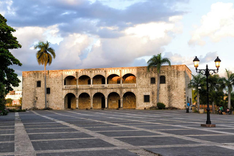 Punta Cana: Santo Domingo Day Trip with All Museum Entries