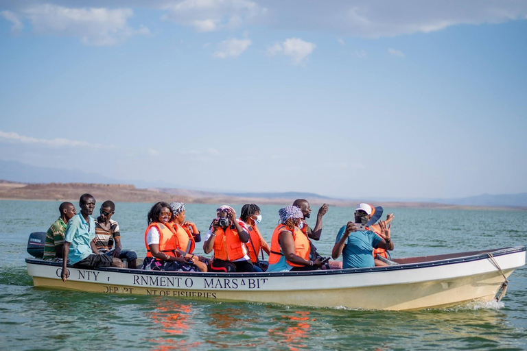 Chalbi Desert Expedition: Lakes, Oases & Northern Safari.