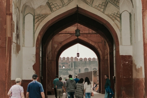 Desde Delhi: Visita al Taj Mahal con todo incluido en tren exprésTren de 2ª clase con coche y guía