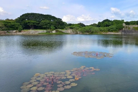 Bengaluru: Lalbagh Botanical Garden Guided Tour