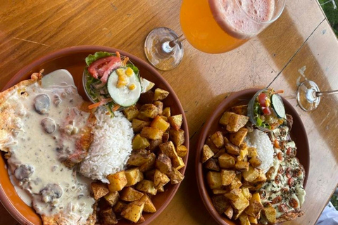 Quito : Best Street Food Tour With A Local Guide Quito : 3 Hours Small Group Food Tasting Walking Tour