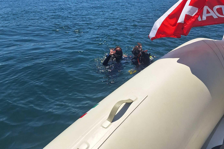 Napoli: Discover Scuba Diving in the Park of Baia Napoli: Double Discover Scuba Diving in the Park of Baia