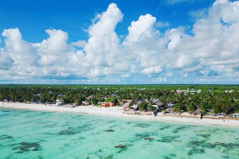Sansibar: Blaue Lagune, Seesterne, Paje Strand und Maalum HöhleSansibar: Blaue Lagune, Seesterne, Jambiani und Maalum-Höhle